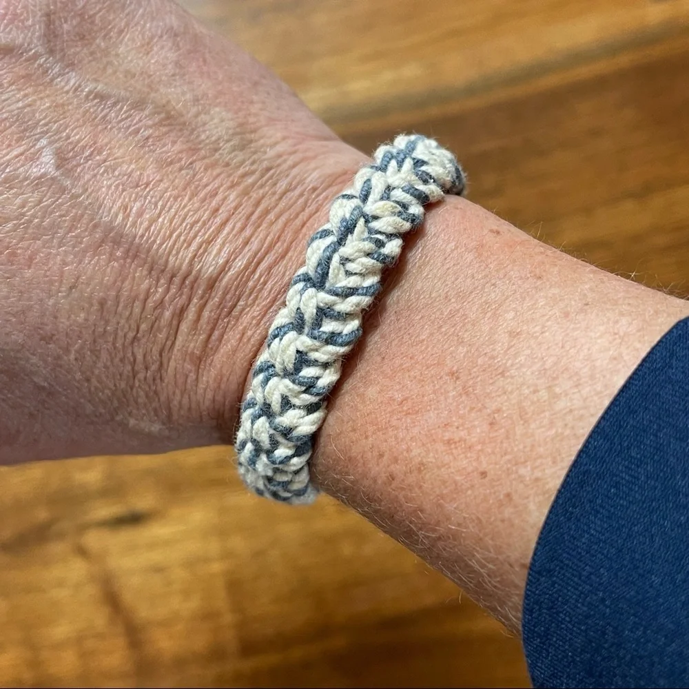 Lemon & Line Turks Head Wellfleet Bracelet Size Small - Picture 4 of 7